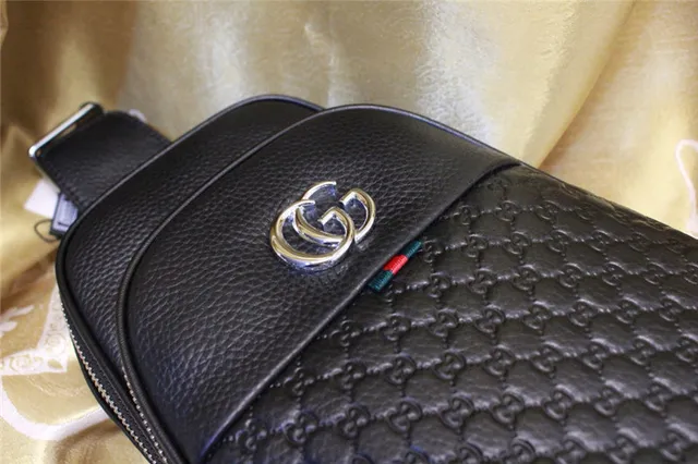 Gucci حقيبة كروس بودي مبطنة ماتلاسيه 8