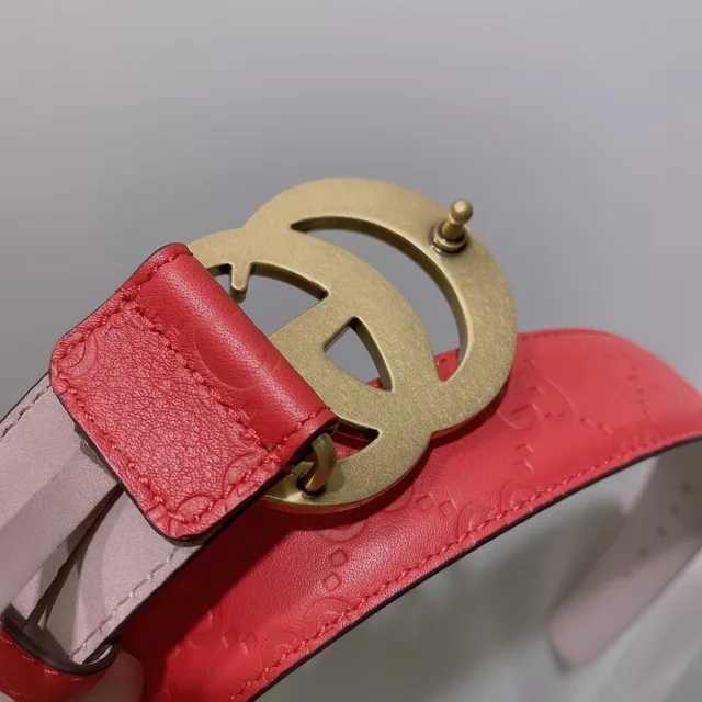 Gucci Red Gold Embossed GG Monogram Interlocking Double G Buckle Leather Belt 3