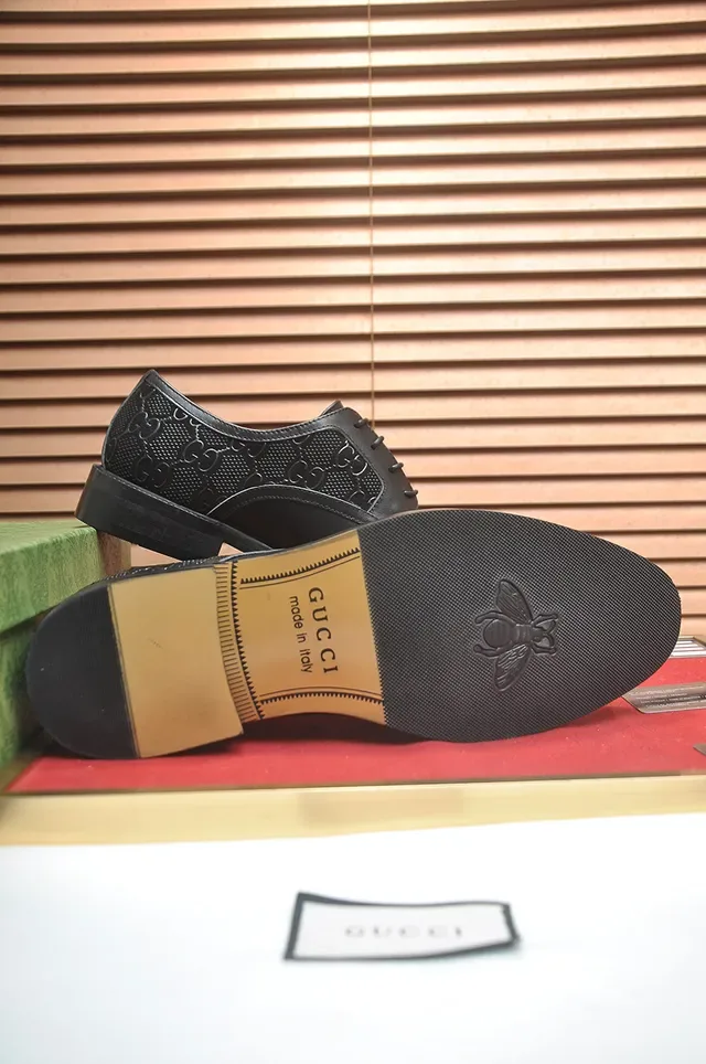 Gucci Screener Black Cap-Toe Perforated GG Logo Oxford Shoes 3