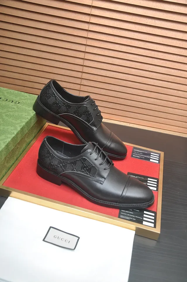Gucci Screener Black Cap-Toe Perforated GG Logo Oxford Shoes 4