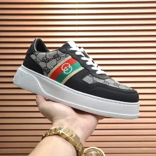 Gucci Screener GG Monogram Lona Rayas Web en Rojo y Verde Zapatos Lifestyle