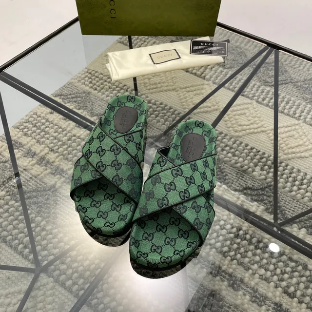 Gucci Screener Verde GG Monogram Chinelos Tecidos 9