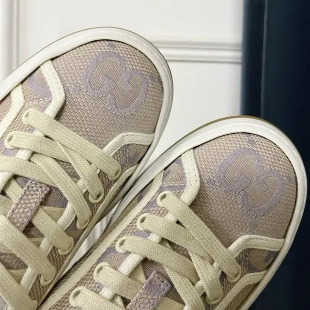 Gucci Screener baskets basses en maille et GG Monogram sneakers lifestyle 7