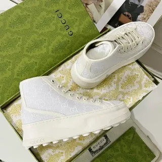 Gucci Screener lona monograma blanco zapatillas lifestyle