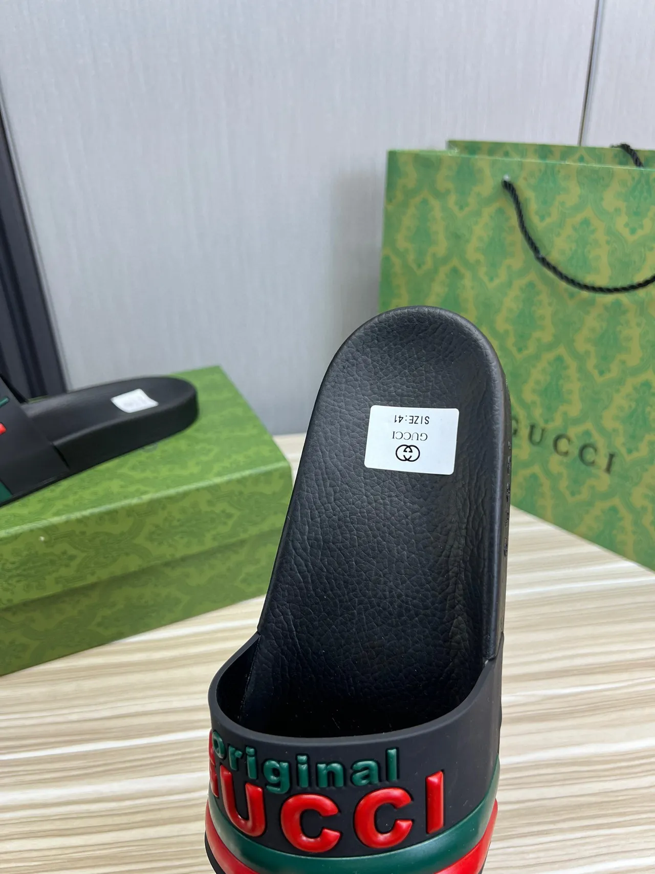 Gucci Screener Original GUCCI Black Red Green zapatillas 3