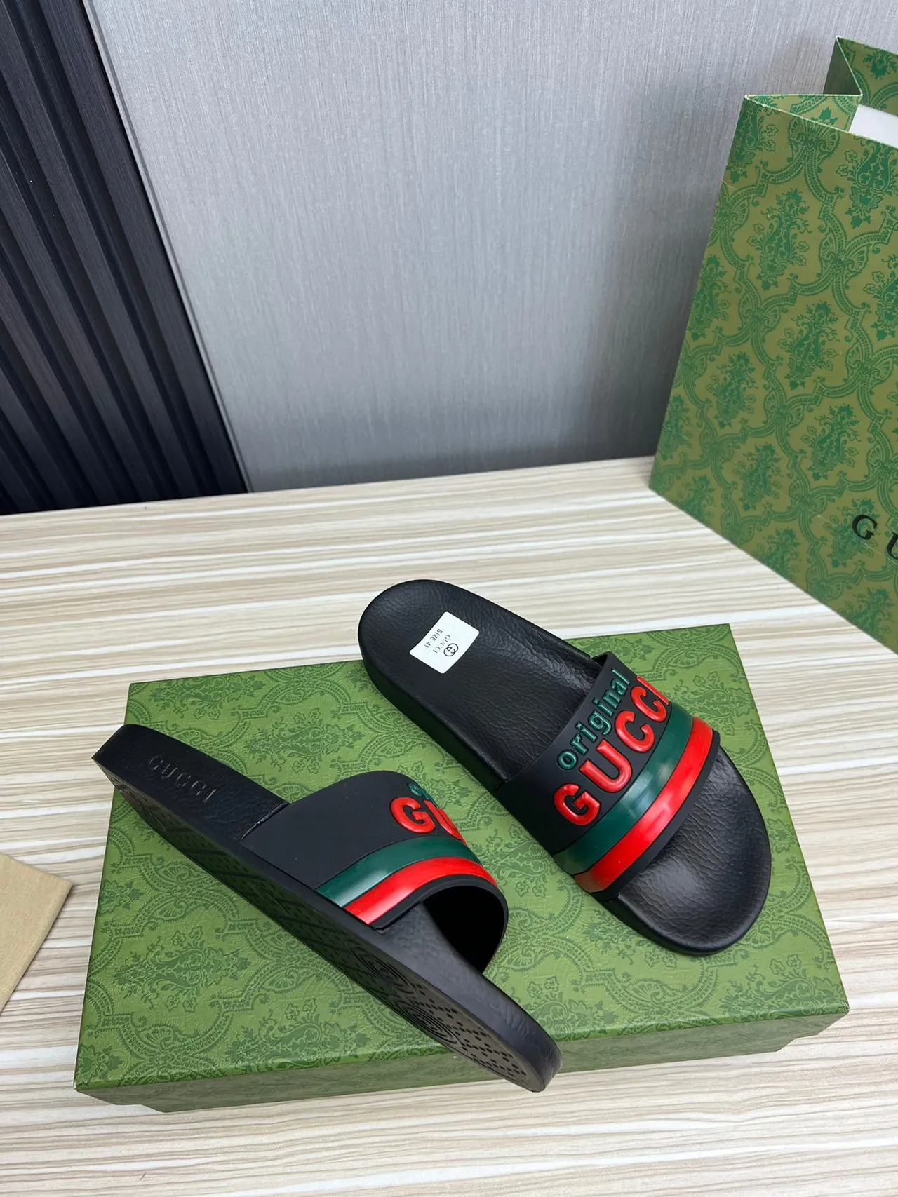 Gucci Screener Original GUCCI Black Red Green zapatillas 6