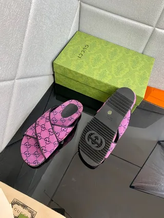 Gucci Screener Pink GG Monogram Canvas Slippers 9