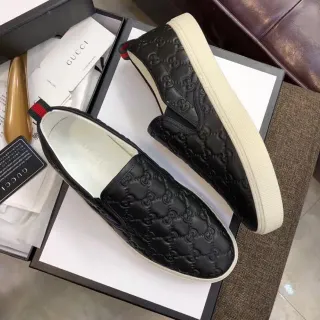Gucci Screener 绗缝 GG 黑色乐福鞋