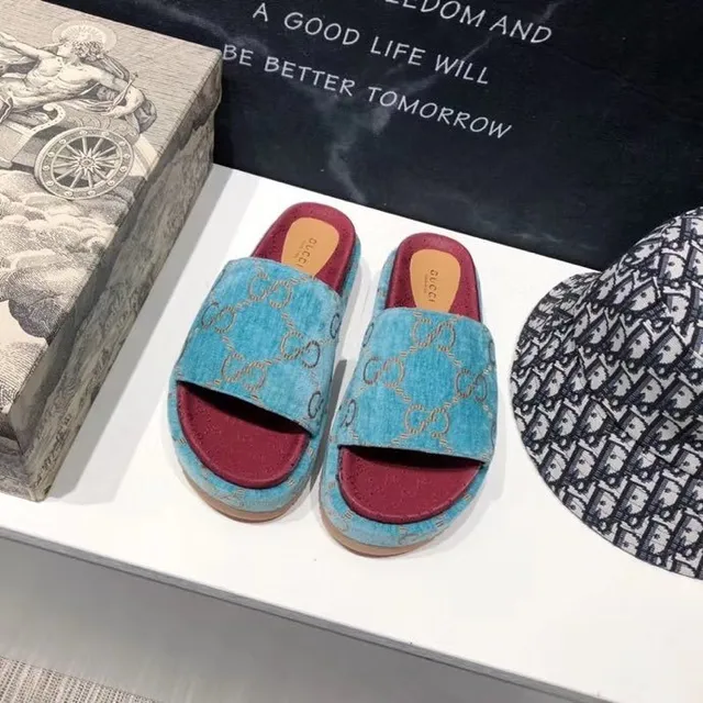 Gucci Screener টারকয়েজ এবং লাল ভেলভেট স্লিপার 5