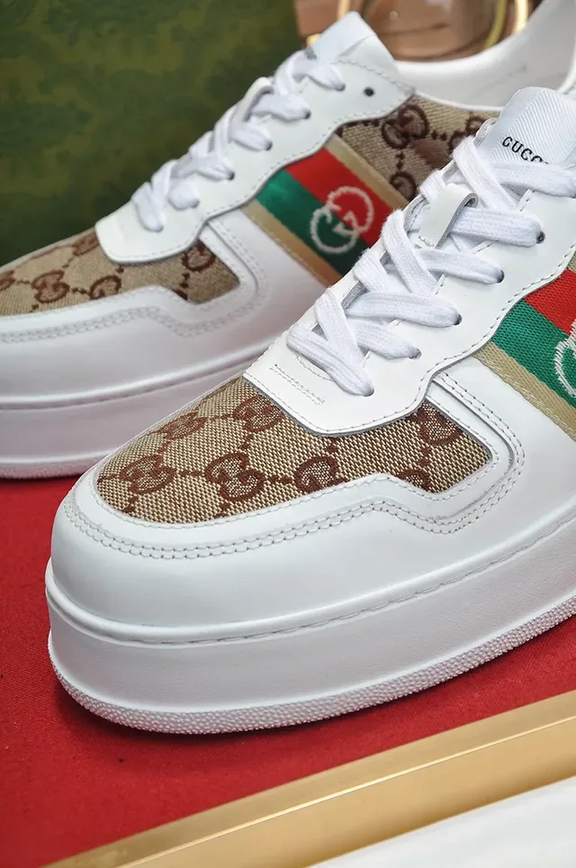 Gucci Screener সাদা GG Monogram ক্যানভাস লাইফস্টাইল স্নিকার্স 4