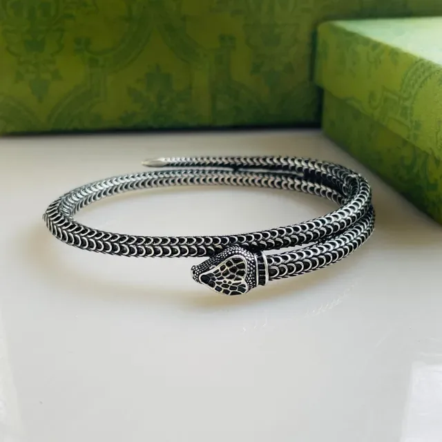 Gucci Serpent Scale-Link Black and Silver Bracelet 5