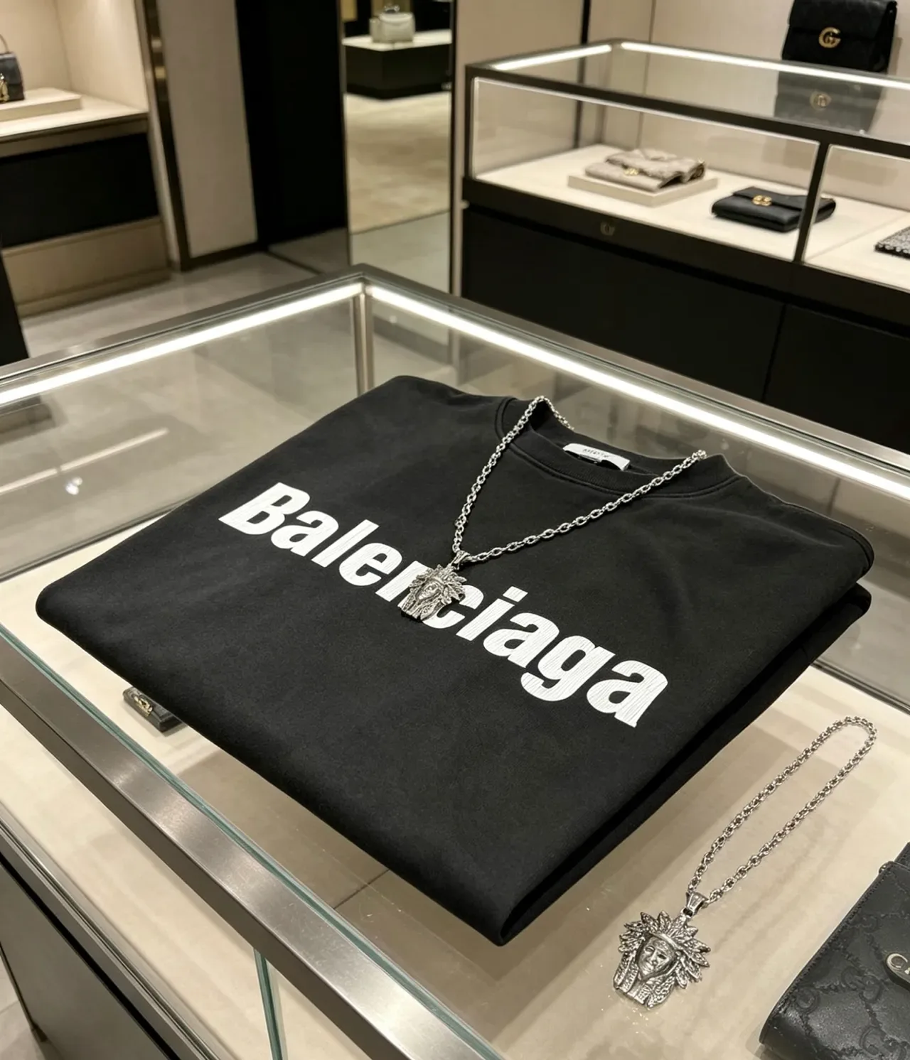 Colar Gucci Corrente de elos pesados Prata Verde Pingente de diadema de penas 5