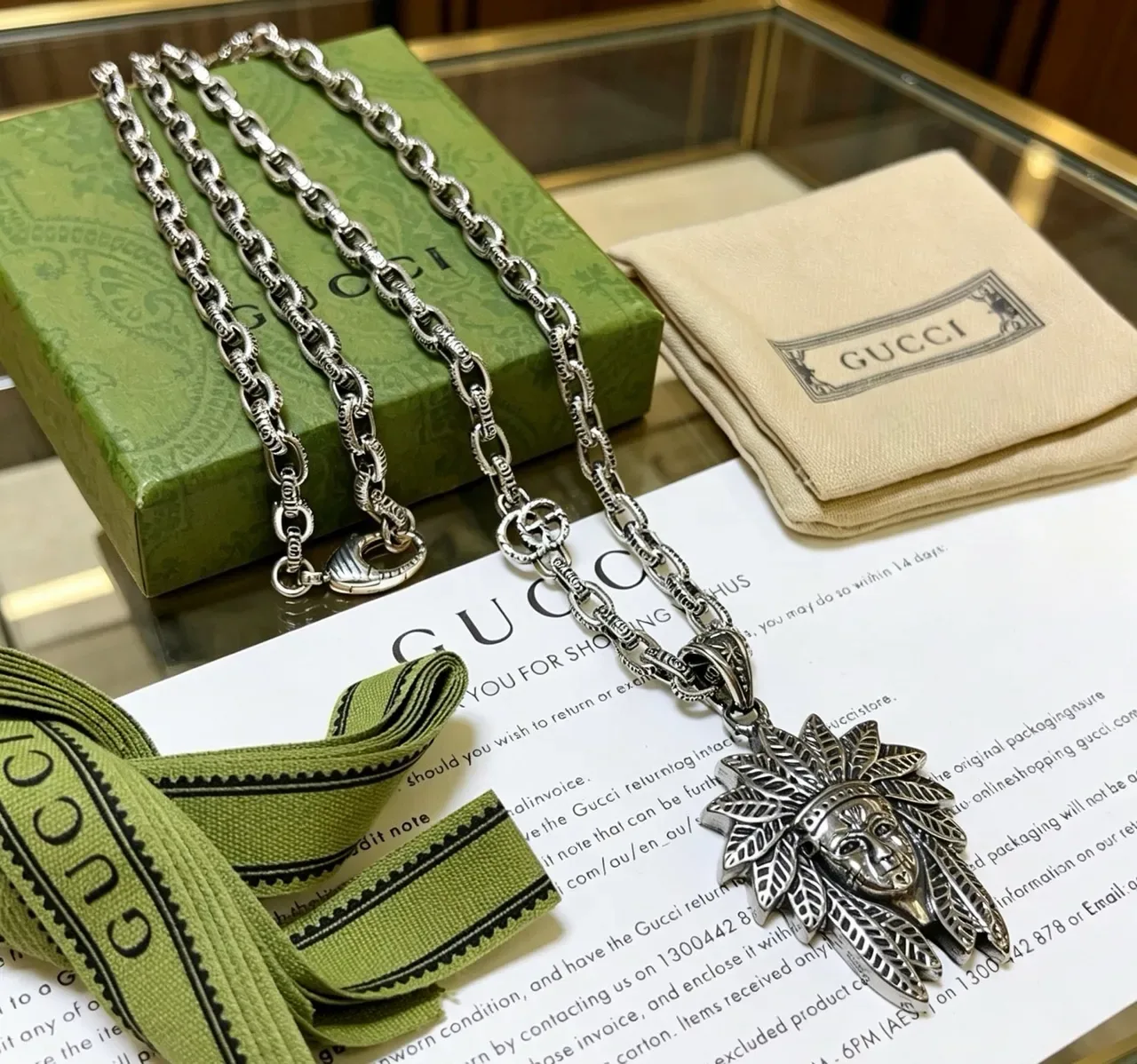 Colar Gucci Corrente de elos pesados Prata Verde Pingente de diadema de penas 9