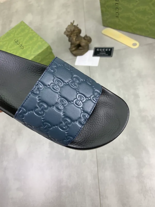 Gucci Slide Preto e Marrom Escuro com GG Monogram embossado 11