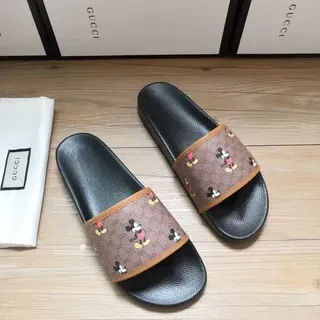 Gucci Slide 黑色棕色 GG Monogram 帆布鞋带 米奇老鼠印花 拖鞋