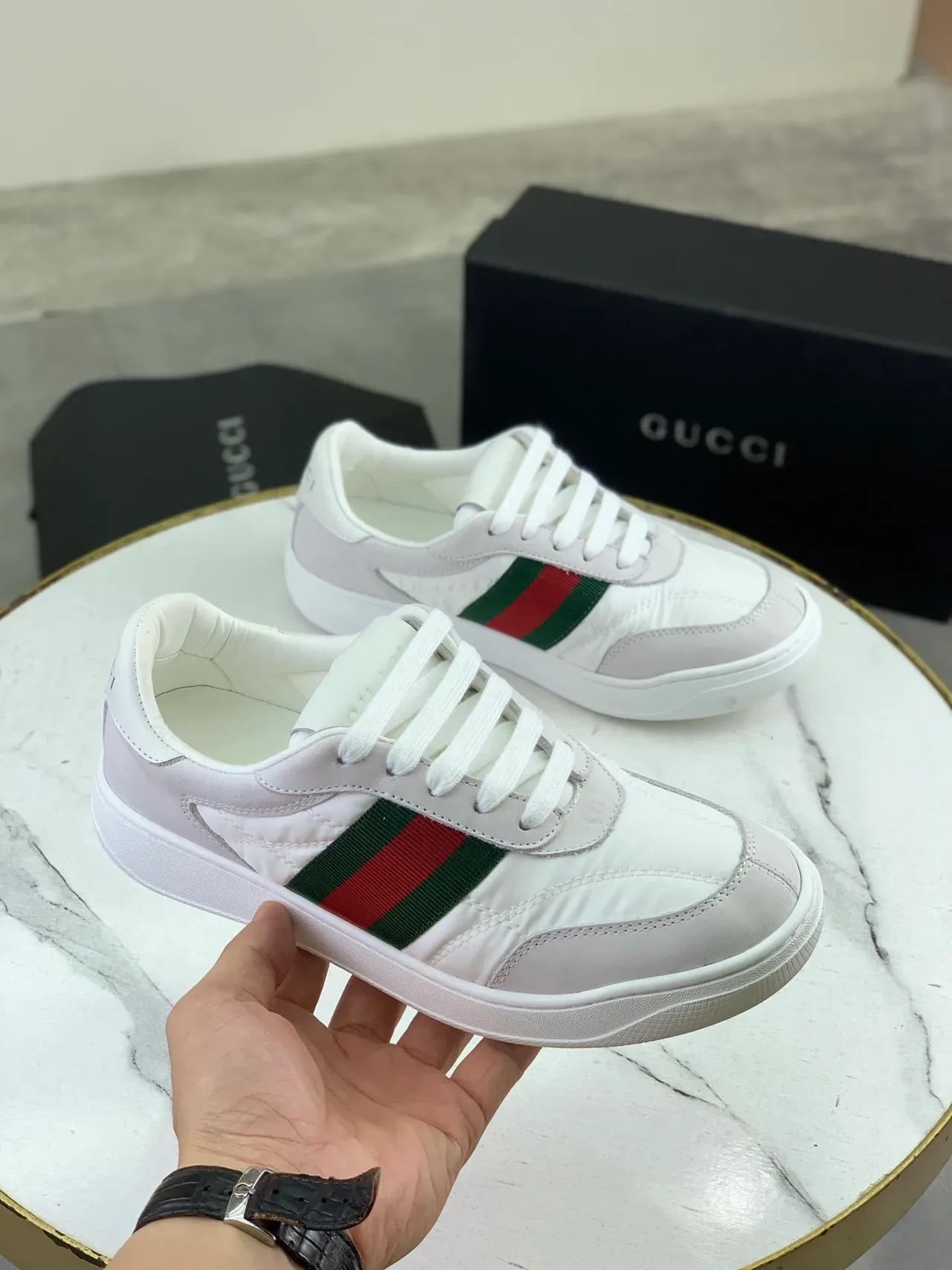 Gucci Tennis 1977 Branco e Cinza Web Stripe Lifestyle Sneakers 4