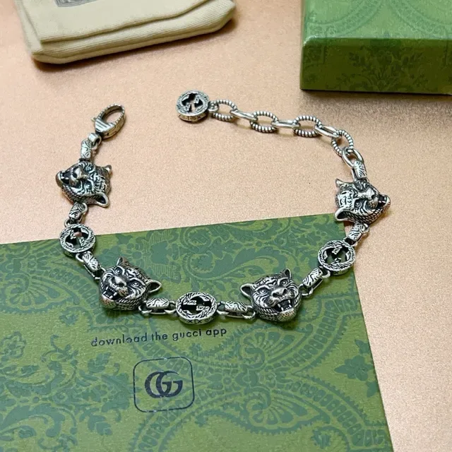 Gucci Tiger Head and Interlocking G Motif Silver Bracelet 8