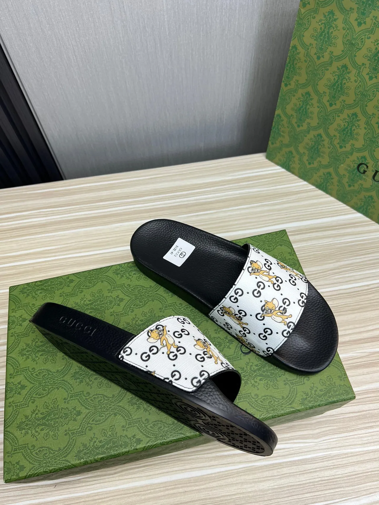 Gucci Tom & Jerry GG imprimé glisseuses 5