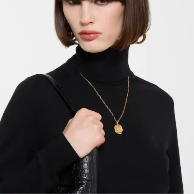 Gucci মোমের সিল পেন্ডেন্ট গোল্ড-টোন নেকলেস 3