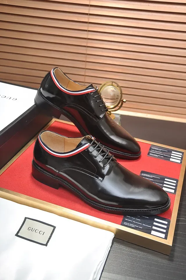 Gucci Web-Trimmed Black Oxford Shoes 5