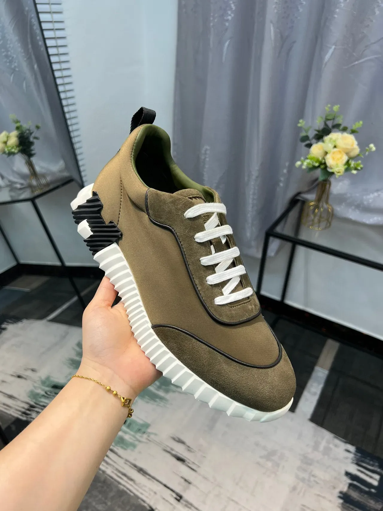 Hermès Army Green White Olive 麂皮和织物鞋面 系带运动鞋 7