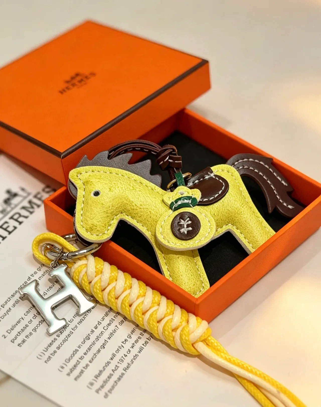 Hermès 米色黄色 结构皮革 手提包 2