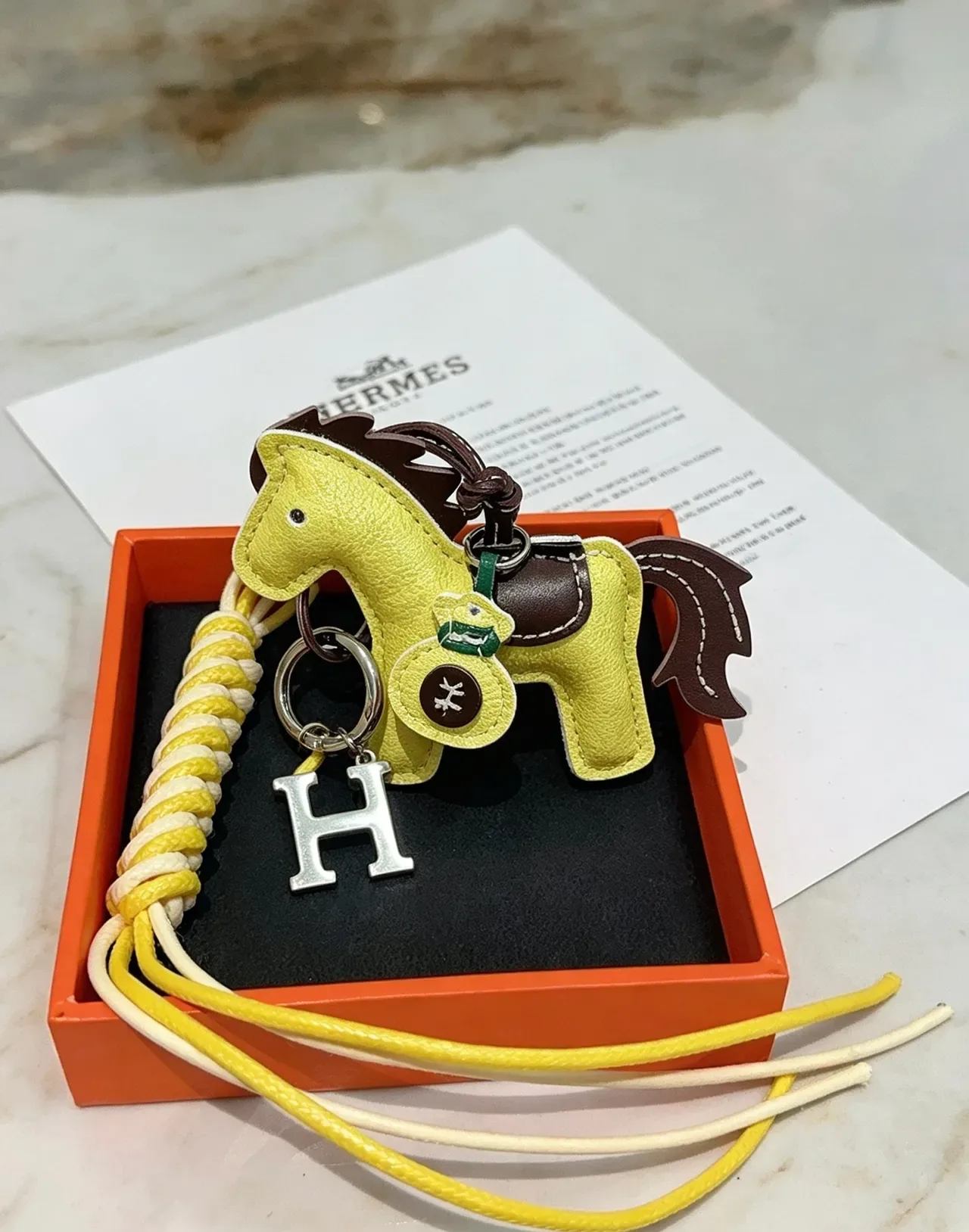 Hermès 米色黄色 结构皮革 手提包 6