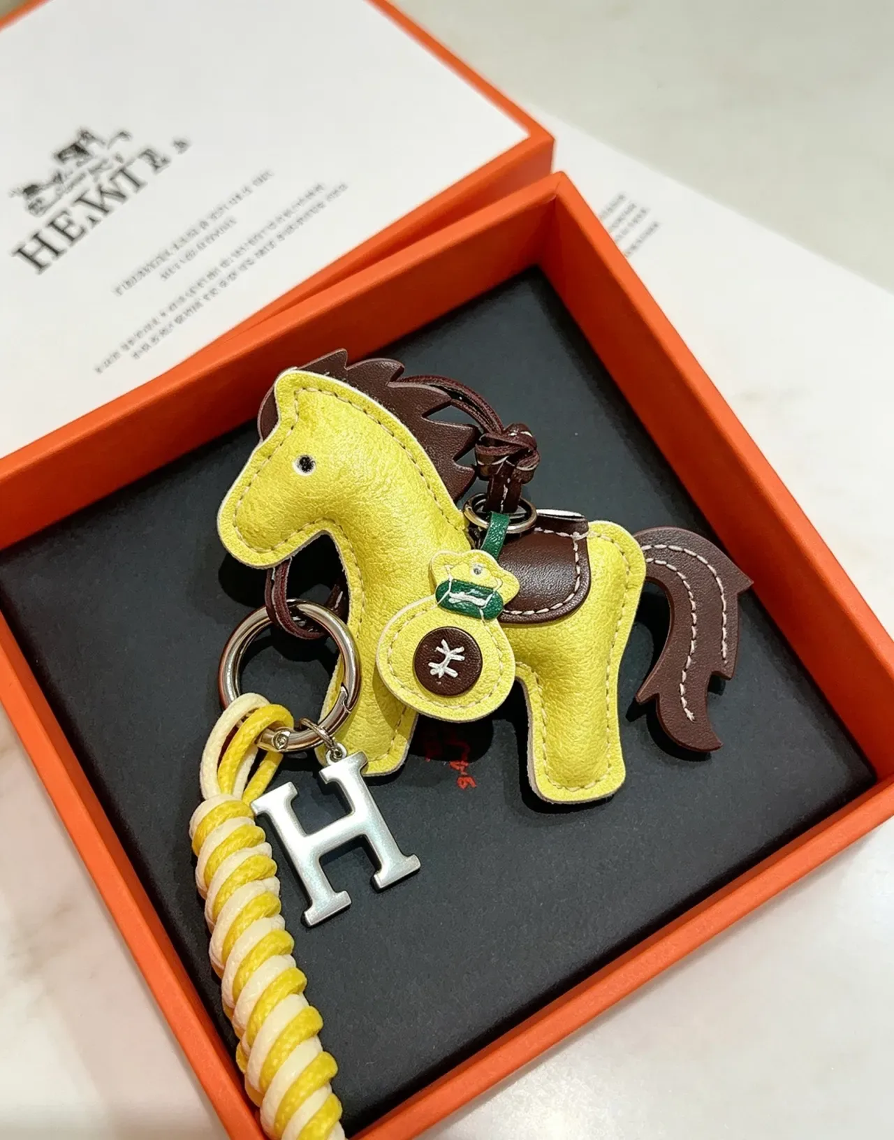 Hermès 米色黄色 结构皮革 手提包 9