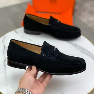 Hermès حذاء ليوفر أسود بني من السويد