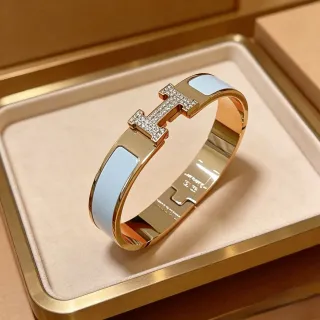 Hermès Clic H 浅蓝色搪瓷金色 Pavé Diamond H-Clasp 手链