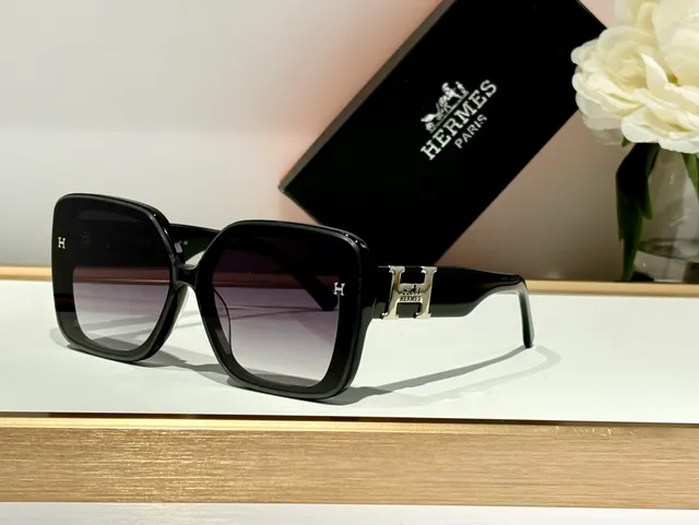 Hermès H de Hermès oversized কচ্ছপের খোলের মতো সানগ্লাস 5