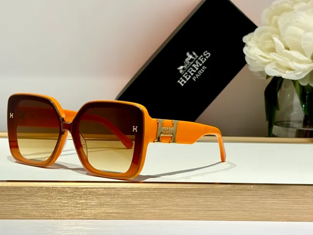 Hermès H de Hermès oversized কচ্ছপের খোলের মতো সানগ্লাস 9