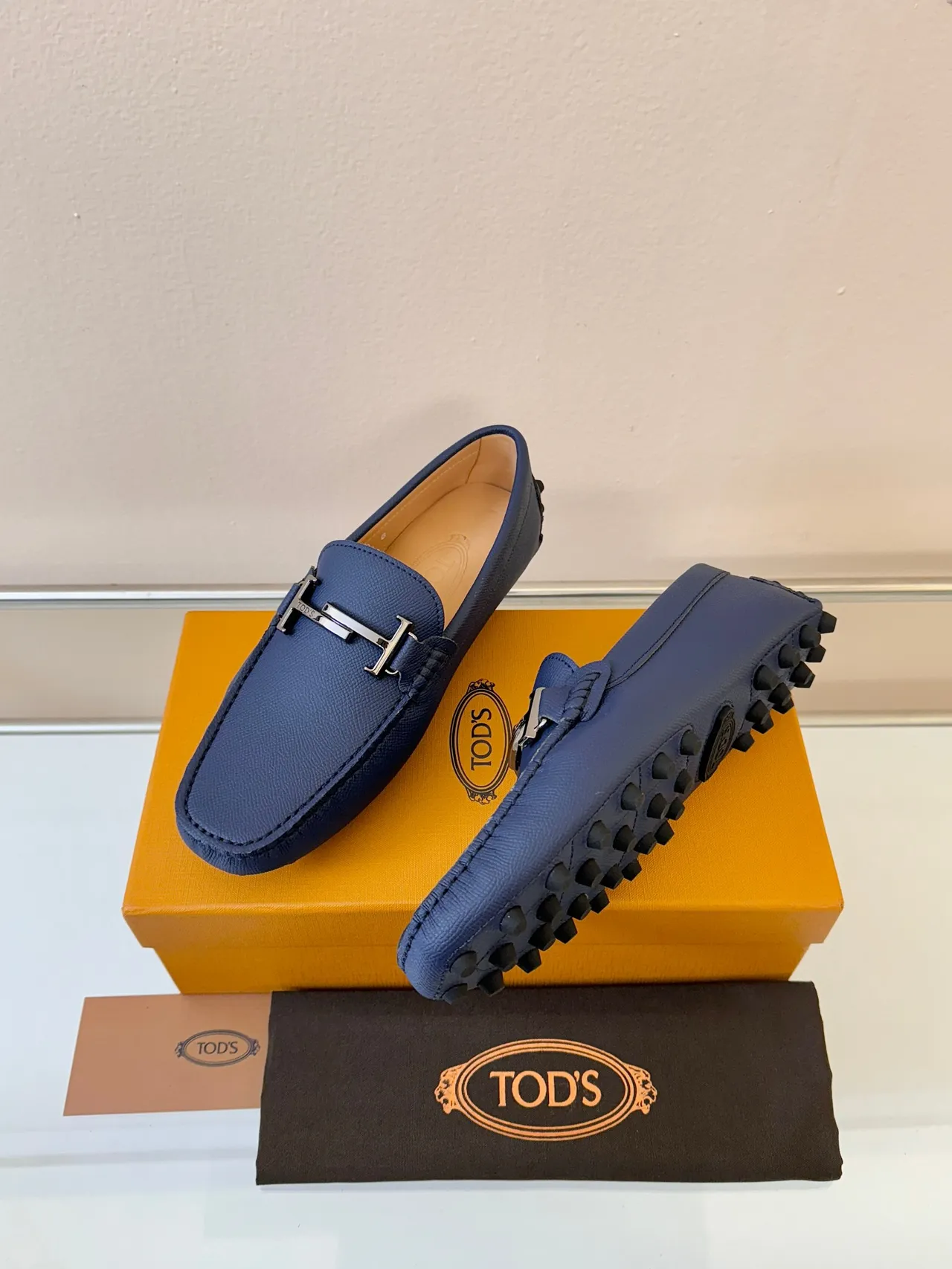 Hermès H Loafer Mocassim Couro Granulado Azul Marinho 2