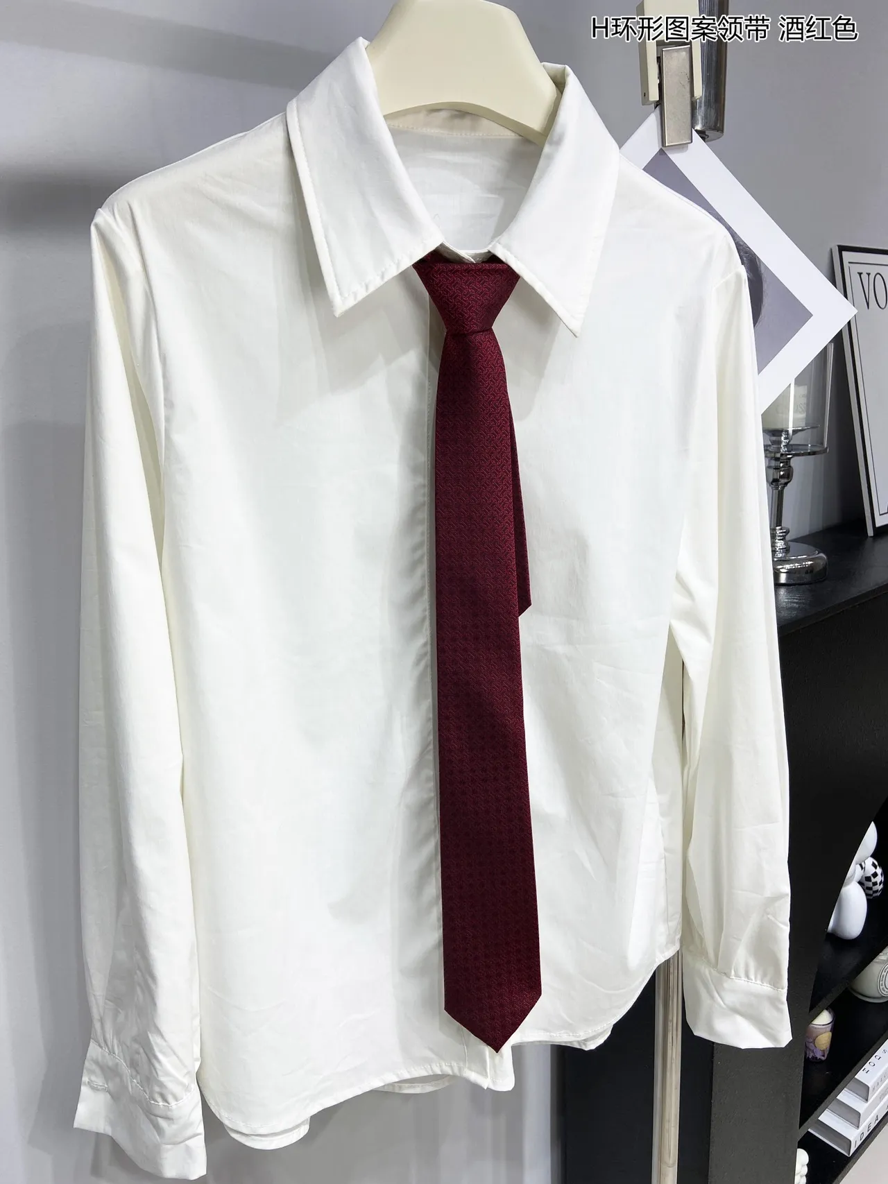 Hermès H মোটিফ বার্গান্ডি রেড জ্যাকার্ড উইভ সিল্ক টুইল নেকটাই 7