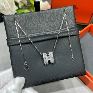 Hermès H 银调 Pavé 镶嵌长方形宝石吊坠项链