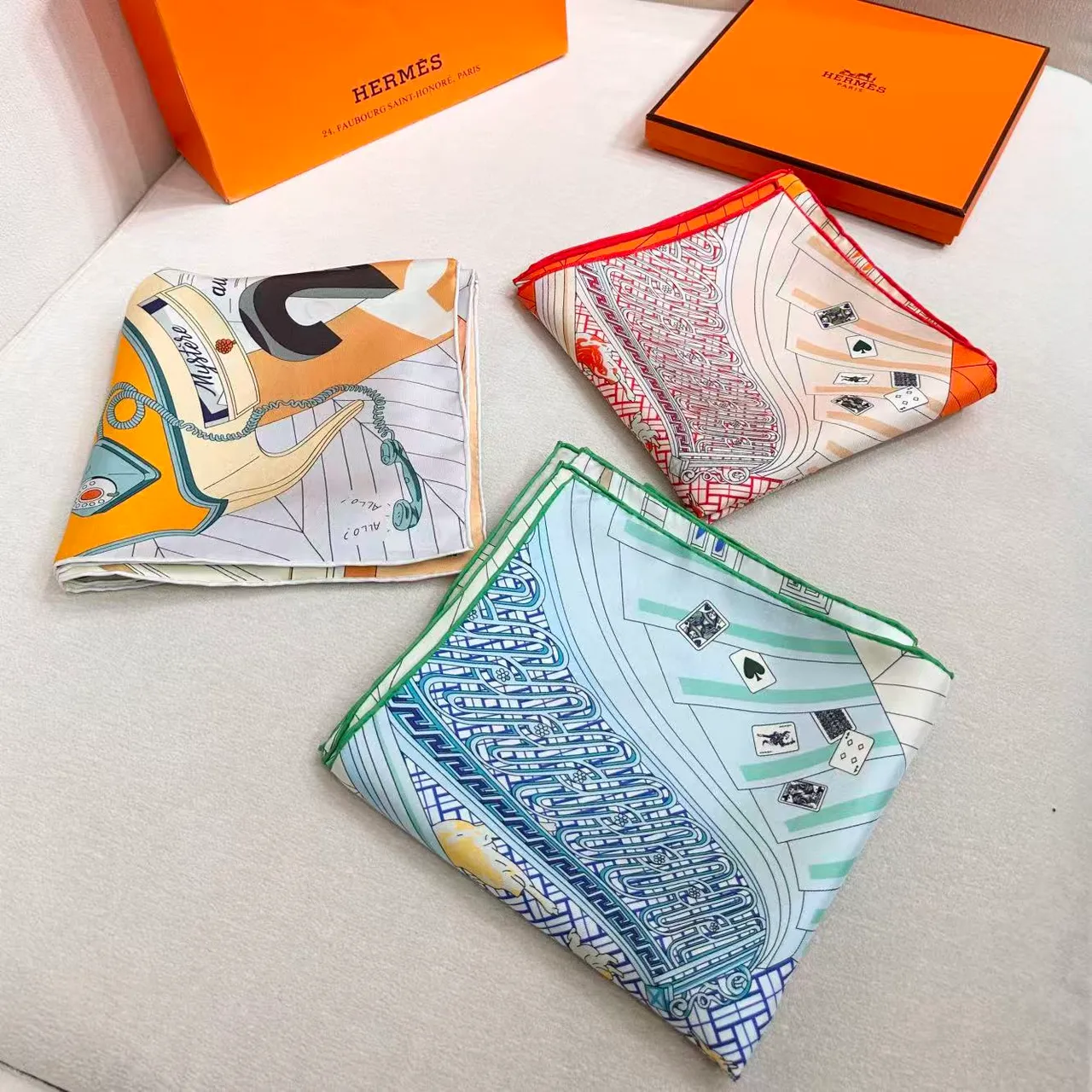 Hermès Hermès Scope 室内场景插图丝绸围巾 7