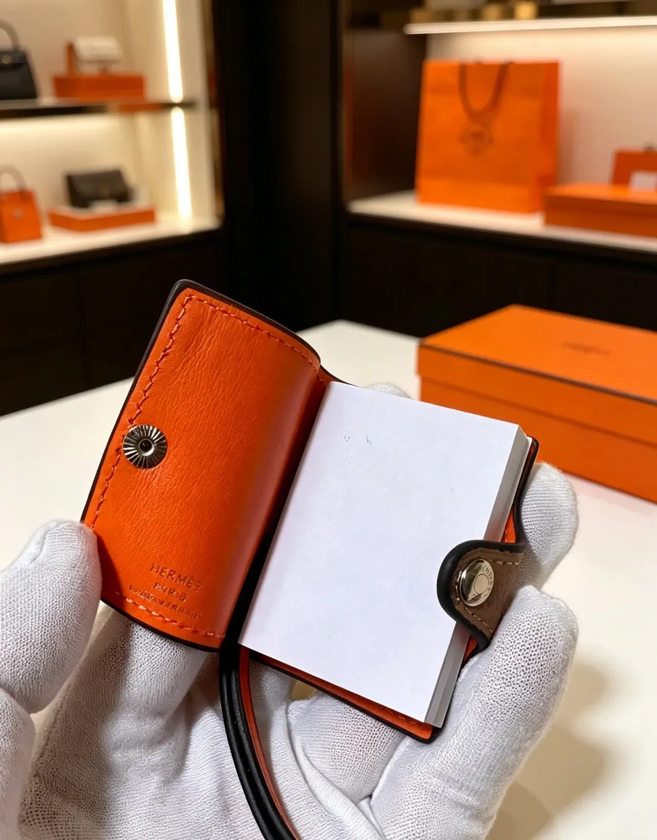 Hermès Multicolor Pebbled Leather Snap-Button Strap Closure Card Holder 5
