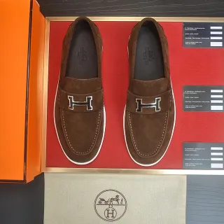 Hermès Oran भूरी स्यूड H-Buckle लोफर