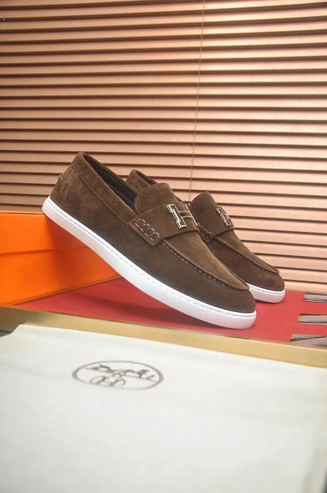 Hermès Oran Mocassins de Camurça Marrom com Fivela H 2
