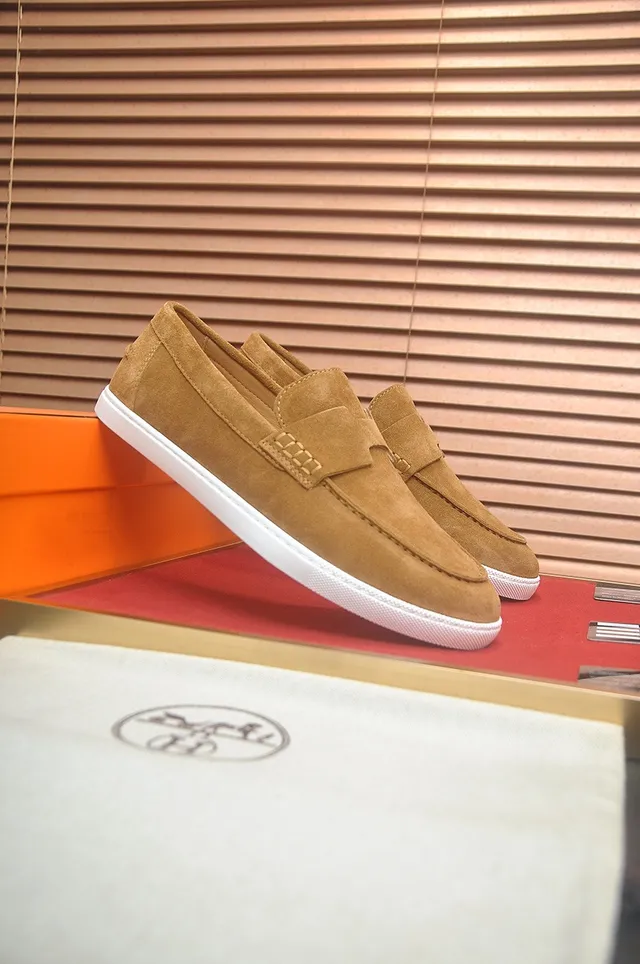 Hermès Oran भूरा सफेद नबूक ऊपरी H-आकार पट्टा लोअफर 2