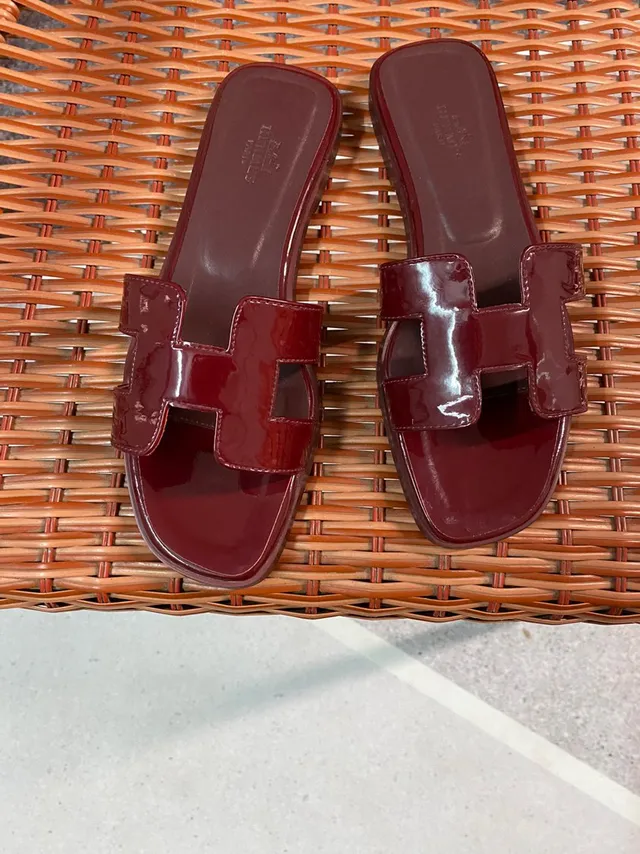 Hermès Oran Burgundy Patent Leather Slippers 5