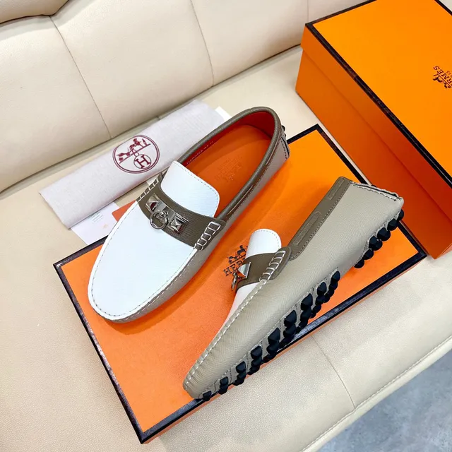 Hermès Oran Loafer White and Olive Green Leather Loafers 7
