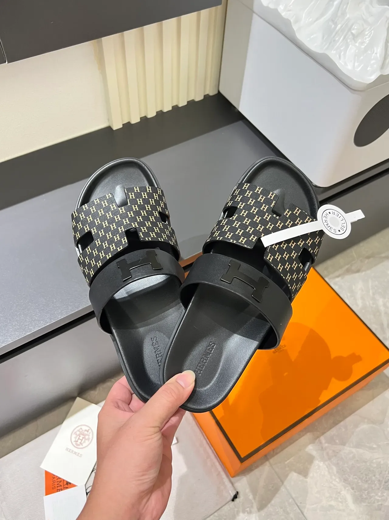 Hermès Oran 印花 双带 拖鞋 10