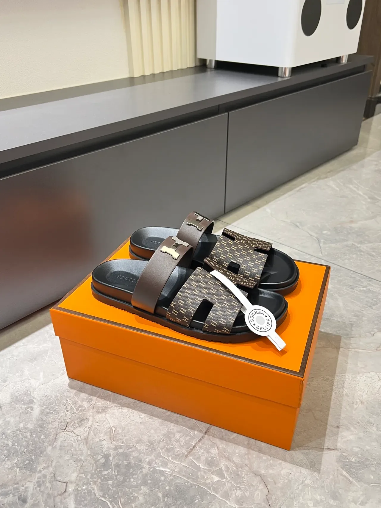 Hermès Oran 印花 双带 拖鞋 12