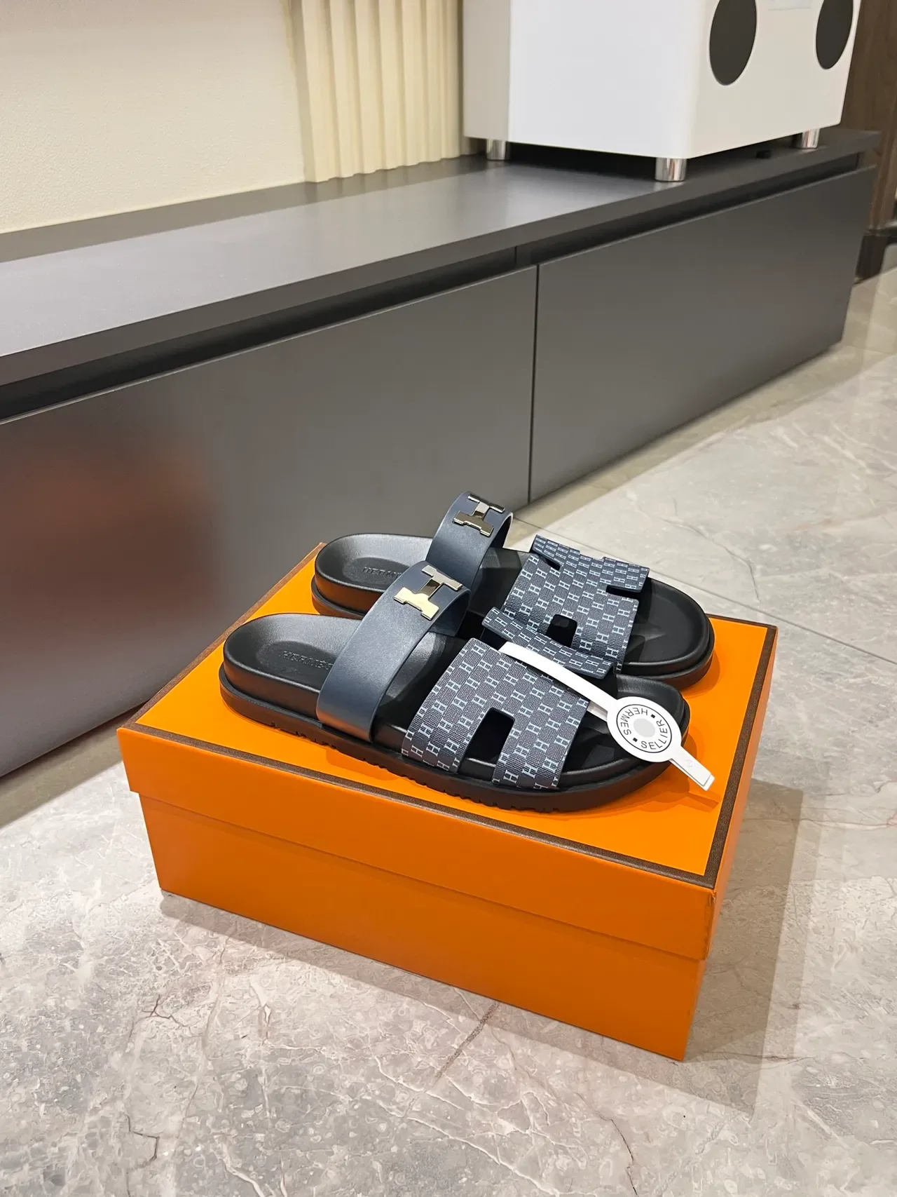 Hermès Oran 印花 双带 拖鞋 13