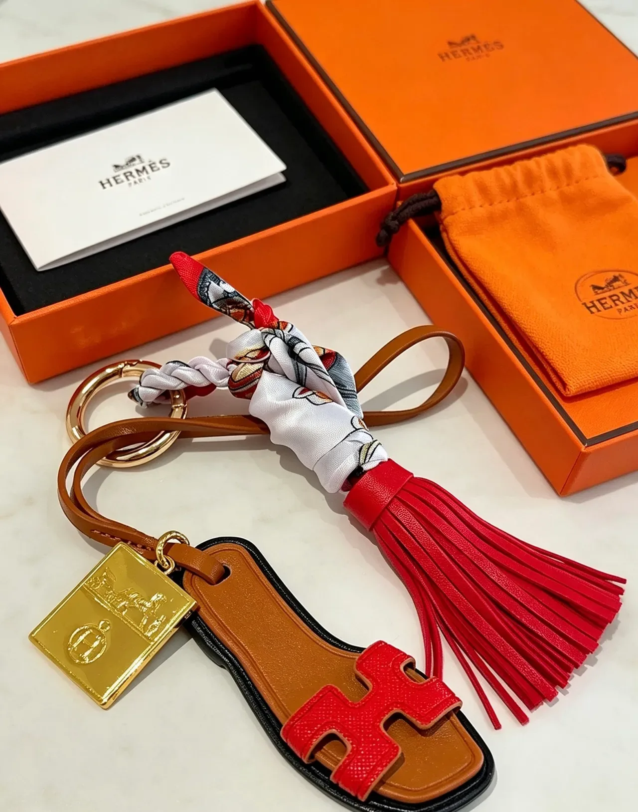 Hermès Oran Bolso H Rojo Marrón Cuero Motivo Pañuelo de Seda 3