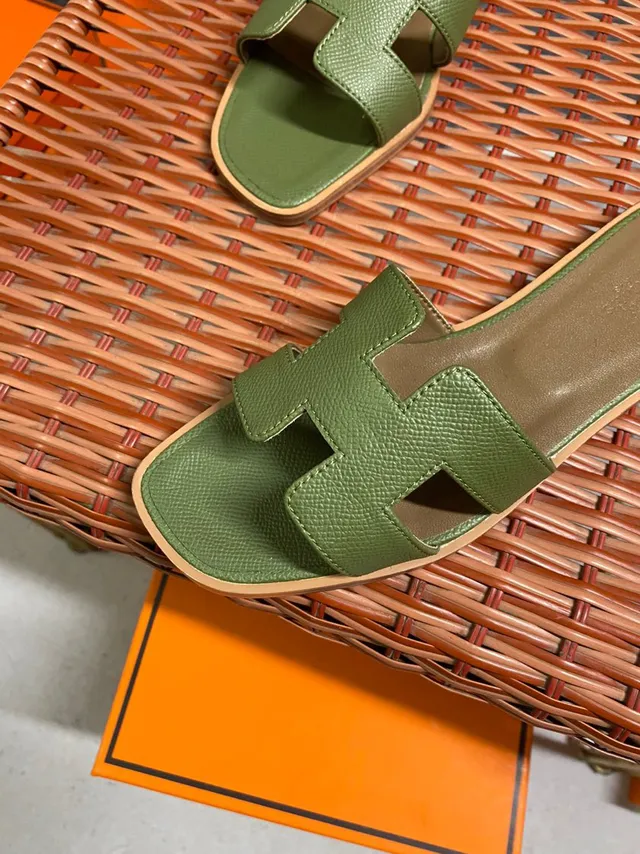 Hermès Oran Slide Olive Green Textured Leather Slippers 2