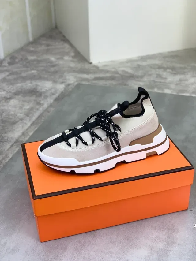 Hermès Oran Sneaker Beige et Noir Chunky Sneakers 4