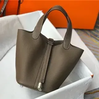 Hermès Picotin Lock Taupe Pebbled Leather Bucket Bag
