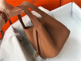 Hermès Picotin Lock 土褐色 粒面皮革 水桶包 8
